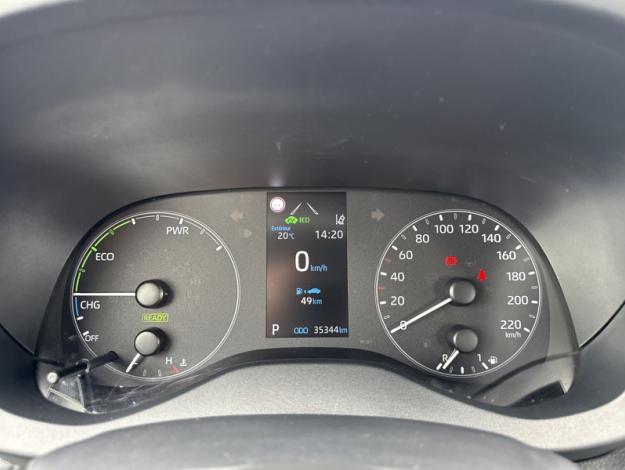 TOYOTA Yaris 116h Dynamic  