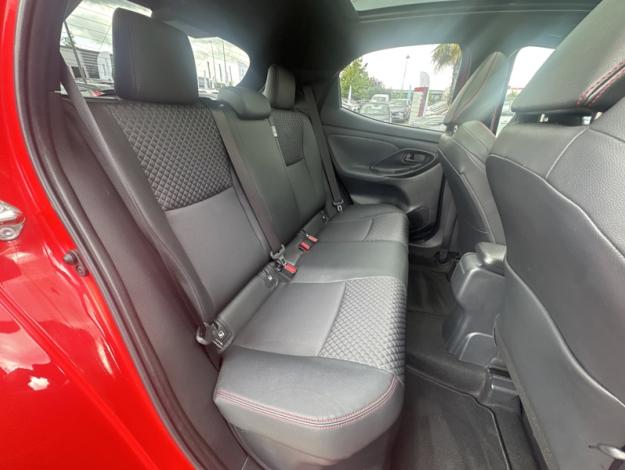 TOYOTA Yaris 116h Premiere  