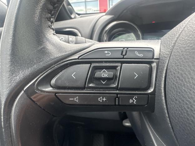 TOYOTA Yaris 116h Premiere  