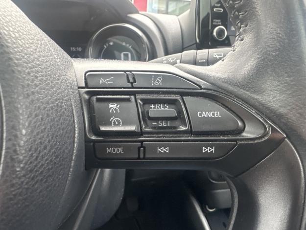 TOYOTA Yaris 116h Premiere  