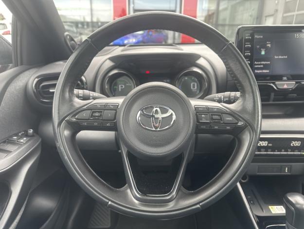TOYOTA Yaris 116h Premiere  