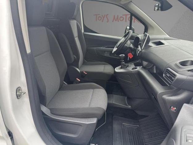 TOYOTA Proace City 1.5 MEDIUM 130 D-4D BUSINESS  
