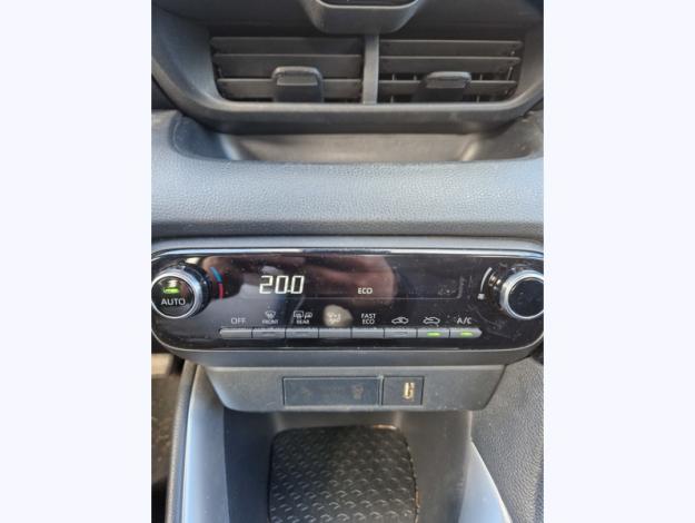 TOYOTA Yaris Hybride 116h Dynamic  