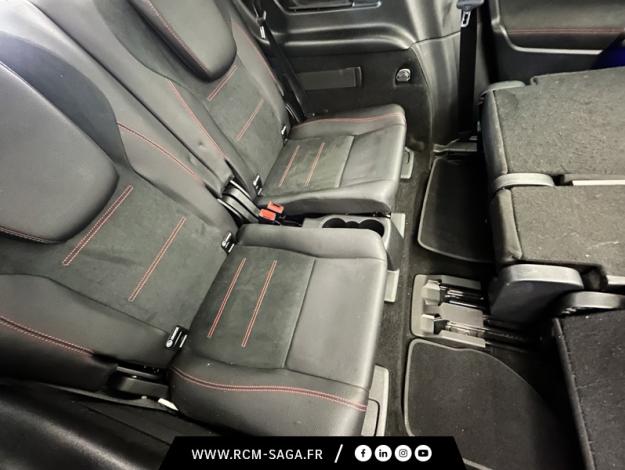 MERCEDES-BENZ GLB 200 d AMG Line  