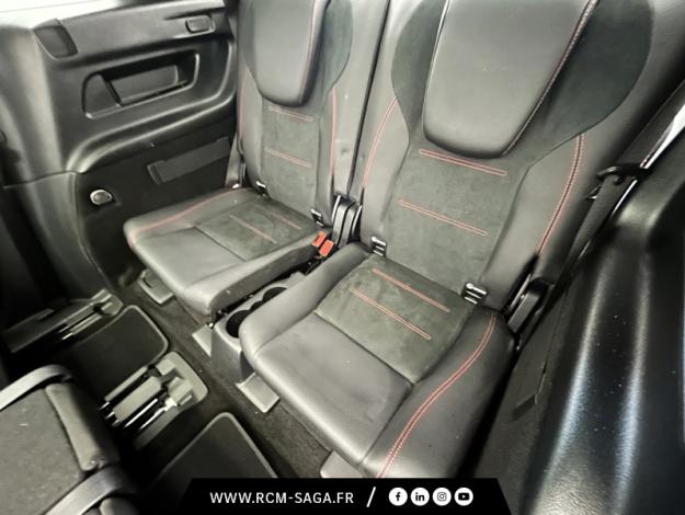 MERCEDES-BENZ GLB 200 d AMG Line  