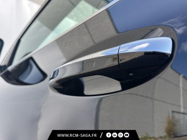 MERCEDES-BENZ GLA 200 d AMG Line  