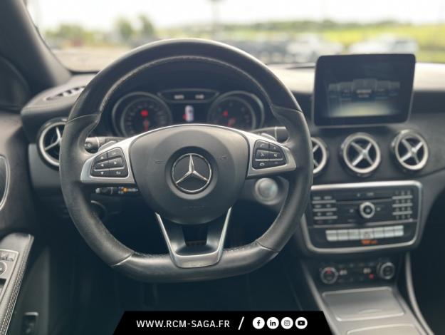 MERCEDES-BENZ GLA 180 d WhiteArt Edition  