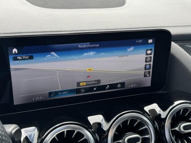 MERCEDES-BENZ GLA 200 d AMG Line  