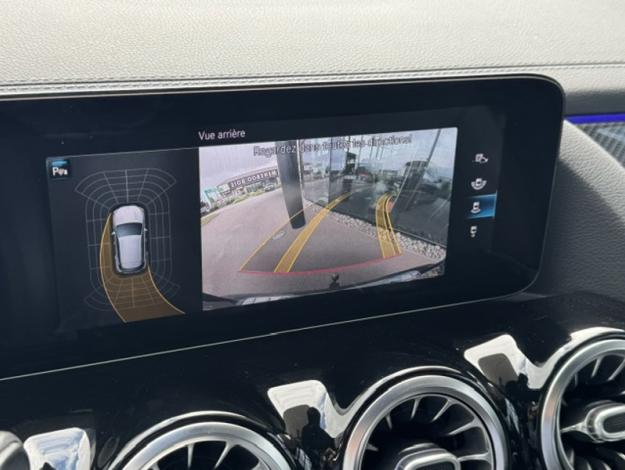 MERCEDES-BENZ GLA 200 d AMG Line  
