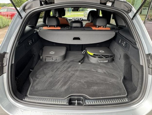 MERCEDES-BENZ GLC SUV GLC 300 e 4MATIC  