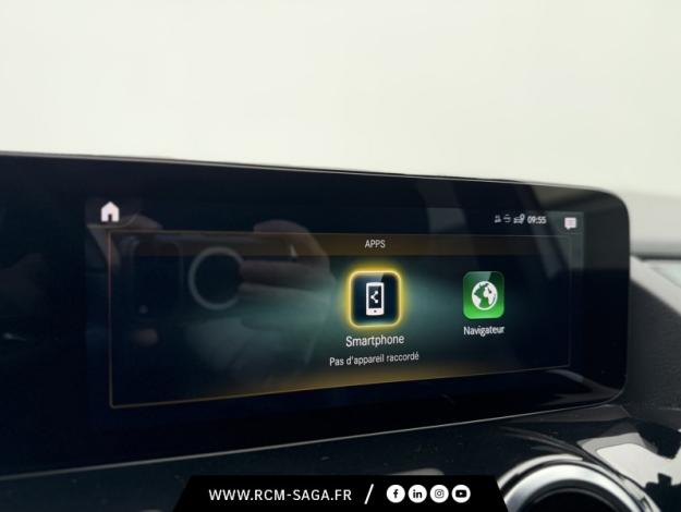 MERCEDES-BENZ GLA 200 d AMG Line  