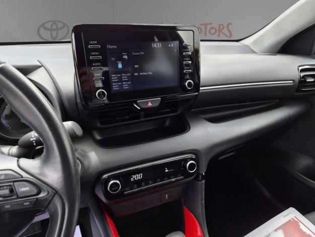 TOYOTA Yaris Hybride 116h Design  