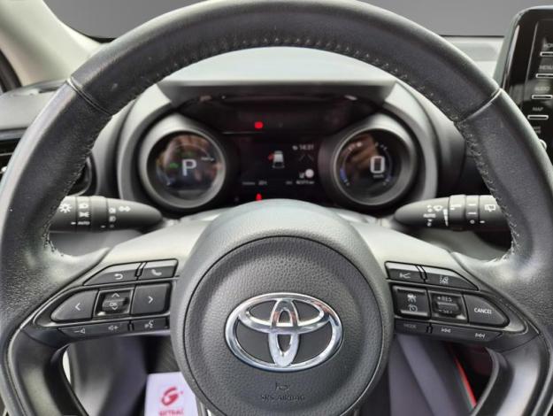 TOYOTA Yaris Hybride 116h Design  