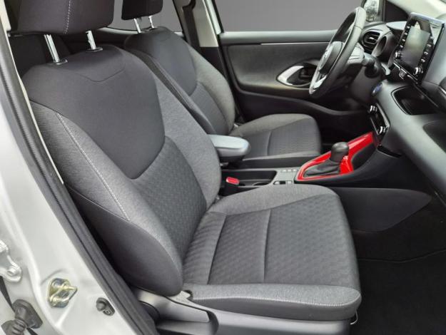 TOYOTA Yaris Hybride 116h Design  
