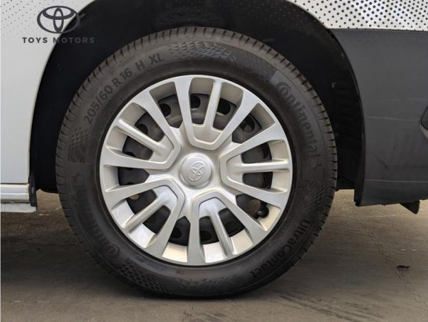 TOYOTA Proace City 1.2 MEDIUM 110 VVT-I BUSINESS 650 LOOK RC22  