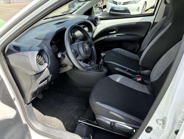 TOYOTA Aygo X 1.0 VVT-i 72 Dynamic   