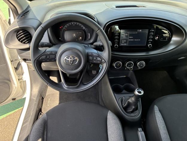TOYOTA Aygo X 1.0 VVT-i 72 Dynamic   