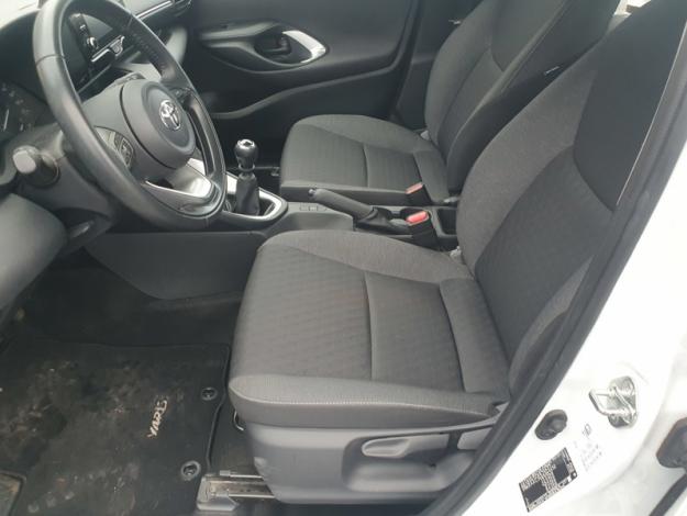 TOYOTA Yaris 120 VVT-i Dynamic   