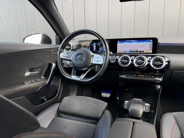 MERCEDES-BENZ Classe A 200 AMG Line  