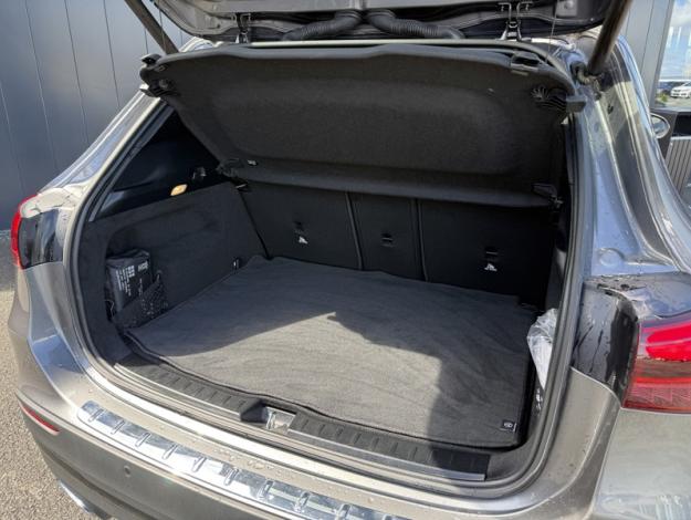 MERCEDES-BENZ GLA 200 d AMG Line  