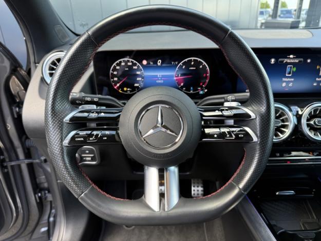 MERCEDES-BENZ GLA 200 d AMG Line  