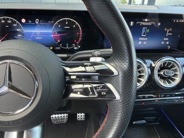 MERCEDES-BENZ GLA 200 d AMG Line  