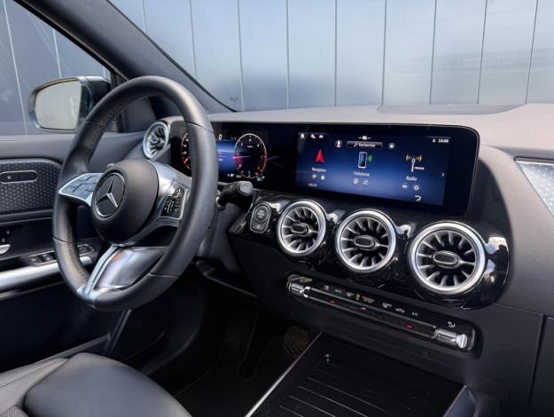MERCEDES-BENZ GLA 200 d Progressive Line  