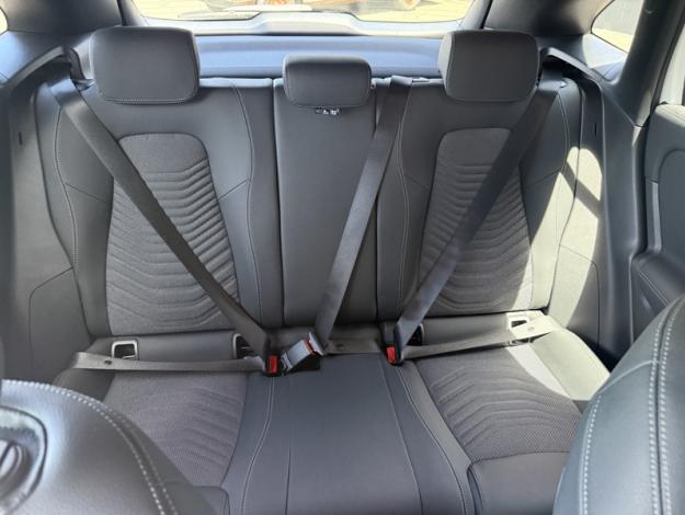 MERCEDES-BENZ GLA 200 d Progressive Line  