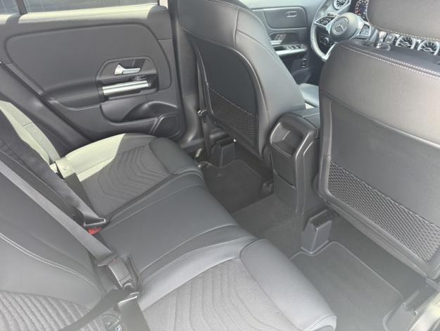 MERCEDES-BENZ GLA 200 d Progressive Line  