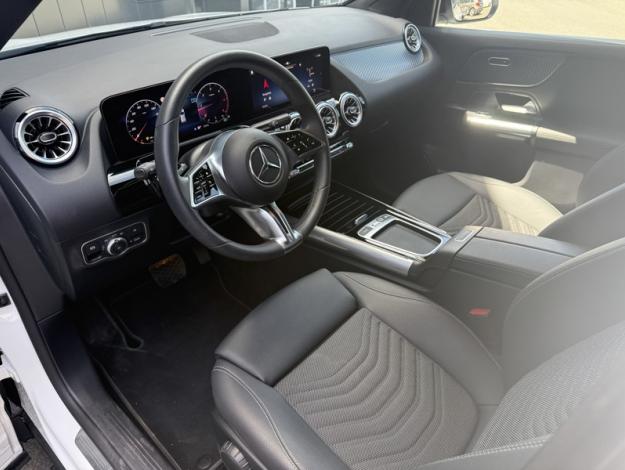 MERCEDES-BENZ GLA 200 d Progressive Line  