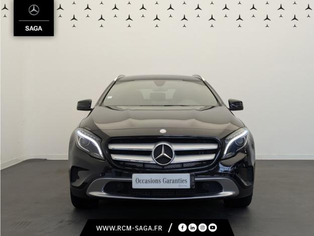 MERCEDES-BENZ GLA 200 d Sensation  