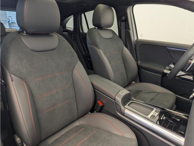 MERCEDES-BENZ GLA 250 e Hybrid EQ Edition 140  GLA 250 e Hybrid EQ Edition 140