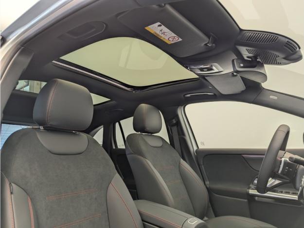 MERCEDES-BENZ GLA 250 e Hybrid EQ Edition 140  GLA 250 e Hybrid EQ Edition 140