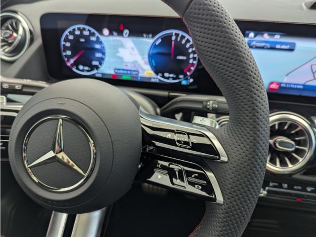 MERCEDES-BENZ GLA 250 e Hybrid EQ Edition 140  GLA 250 e Hybrid EQ Edition 140