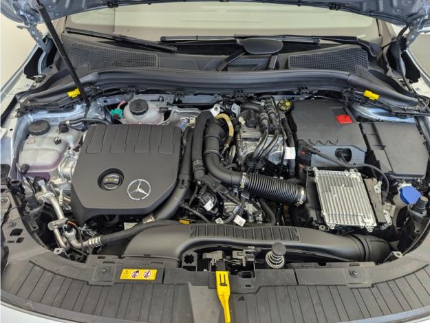 MERCEDES-BENZ GLA 250 e Hybrid EQ Edition 140  GLA 250 e Hybrid EQ Edition 140