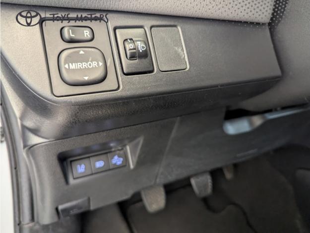 TOYOTA Yaris 70 VVT-i France  