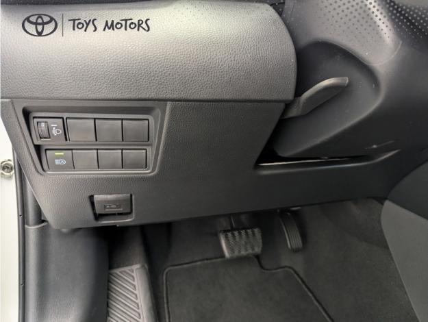 TOYOTA Yaris Hybride 116h Design  