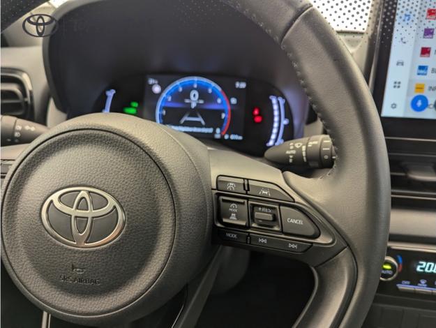TOYOTA Yaris Hybride 116h Design  