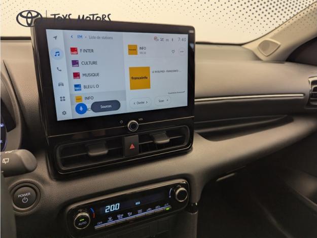 TOYOTA Yaris Hybride 116h Design  