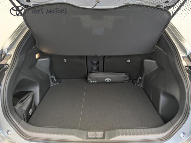 TOYOTA Yaris Cross 1.5 HYBRID 130H Design Pack Cargo  