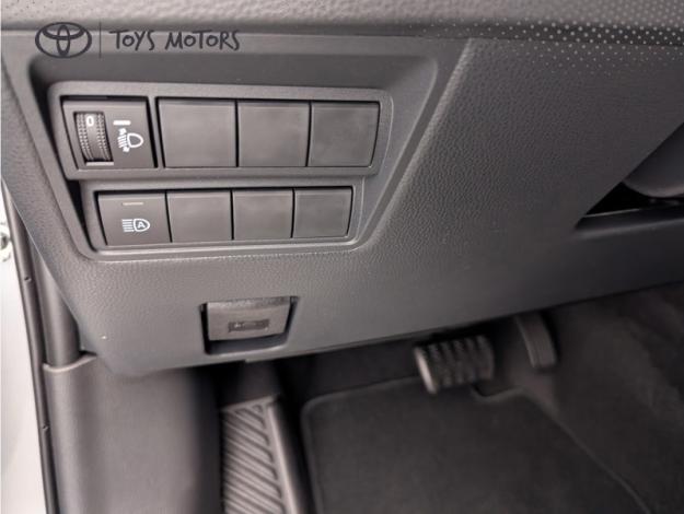 TOYOTA Yaris Cross 1.5 HYBRID 130H Design Pack Cargo  