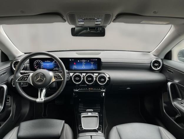 MERCEDES-BENZ CLA-Třída CLA 250e Shooting Brake EQ (14/21)