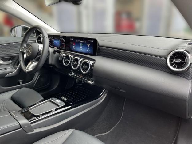 MERCEDES-BENZ CLA-Třída CLA 250e Shooting Brake EQ (15/21)