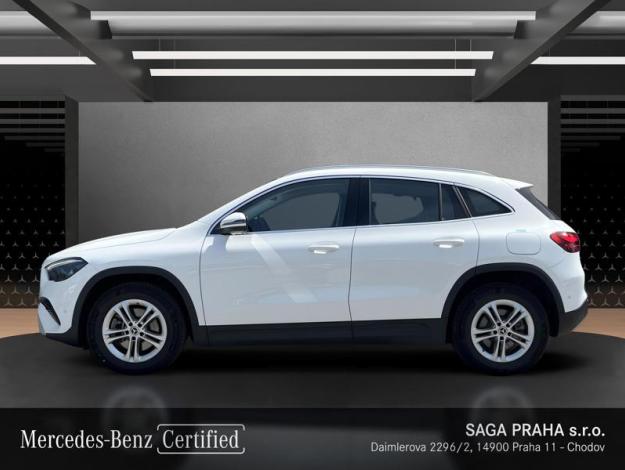 MERCEDES-BENZ GLA 220 4MATIC (2/21)