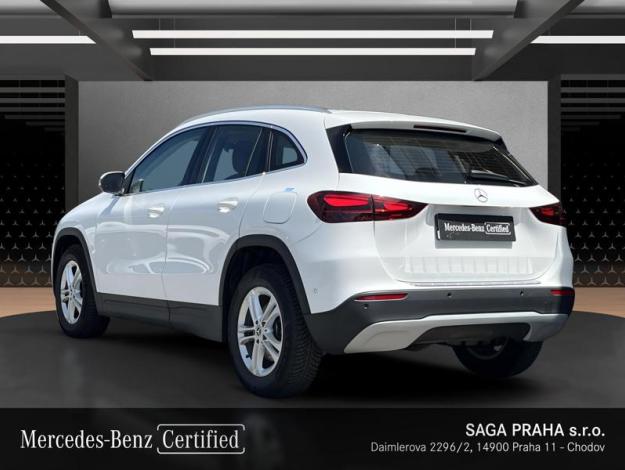 MERCEDES-BENZ GLA 220 4MATIC (3/21)