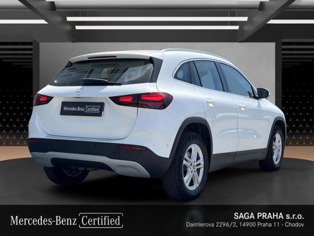 MERCEDES-BENZ GLA 220 4MATIC (5/21)