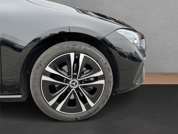 MERCEDES-BENZ CLA-Třída CLA 180 d kupé (9/21)