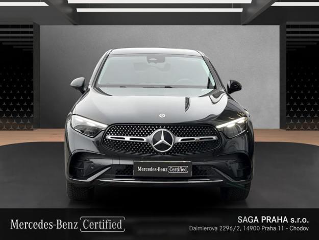 MERCEDES-BENZ GLC Coupé GLC 300 e 4MATIC kupé s hybridní technologií EQ (8/21)