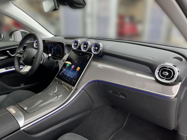 MERCEDES-BENZ GLC Coupé GLC 300 e 4MATIC kupé s hybridní technologií EQ (15/21)