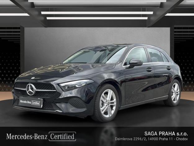 MERCEDES-BENZ A-Třída A 200 (1/21)